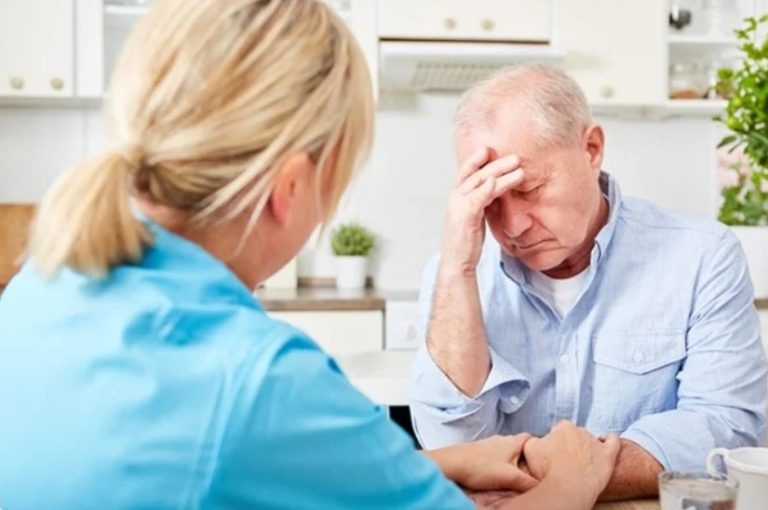 Simple Ways to Notice Early Cognitive Changes Before They Progress