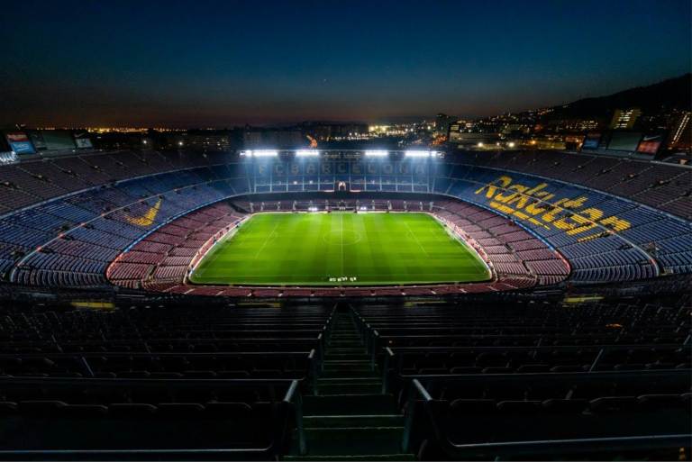Smart Stadiums and the Future of Live Sports: How Venues Are Becoming Technological Ecosystems