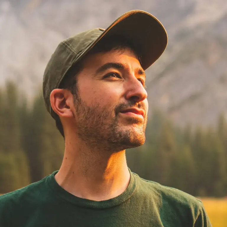 Choosing the Right Profile Picture for Every Platform